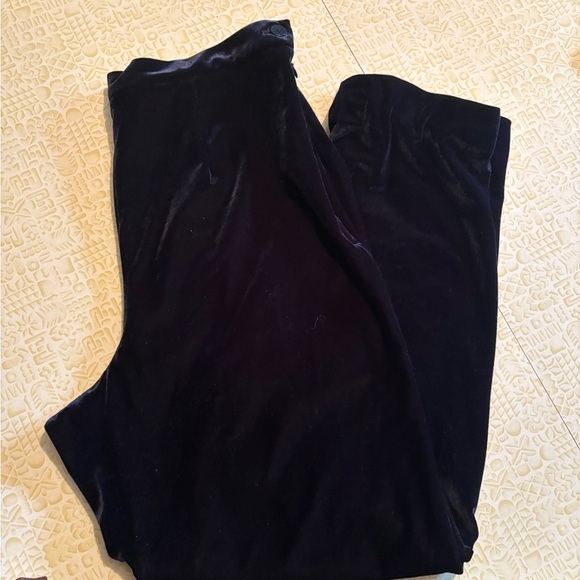 Vintage Elegant Black Velour Straight Leg Pants - Picture 2 of 7